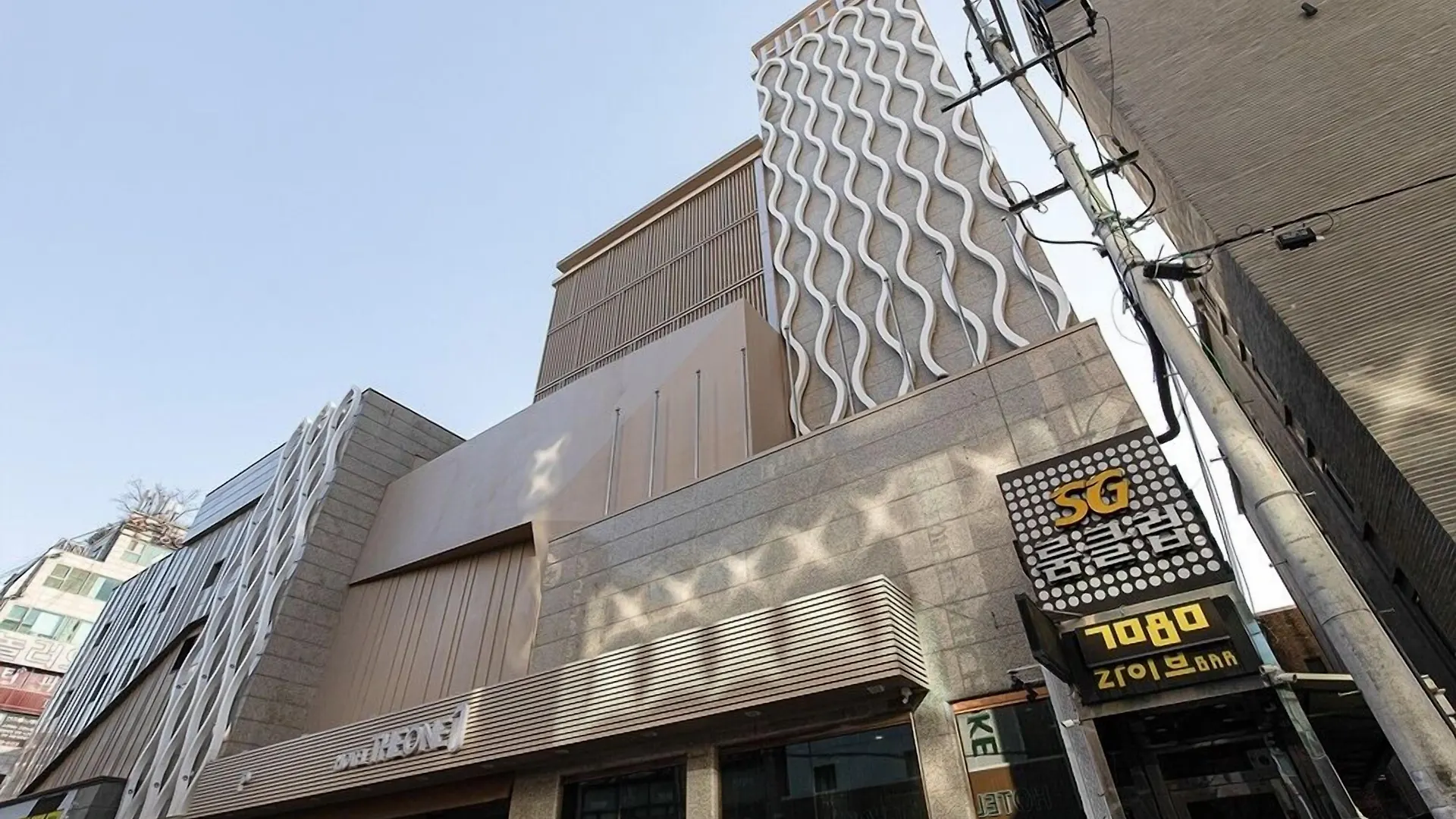 ***  Incheon Airport Hotel The One South Korea