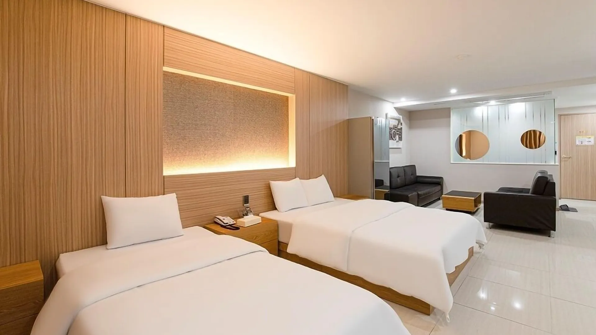 Incheon Airport Hotel The One 3*,  South Korea