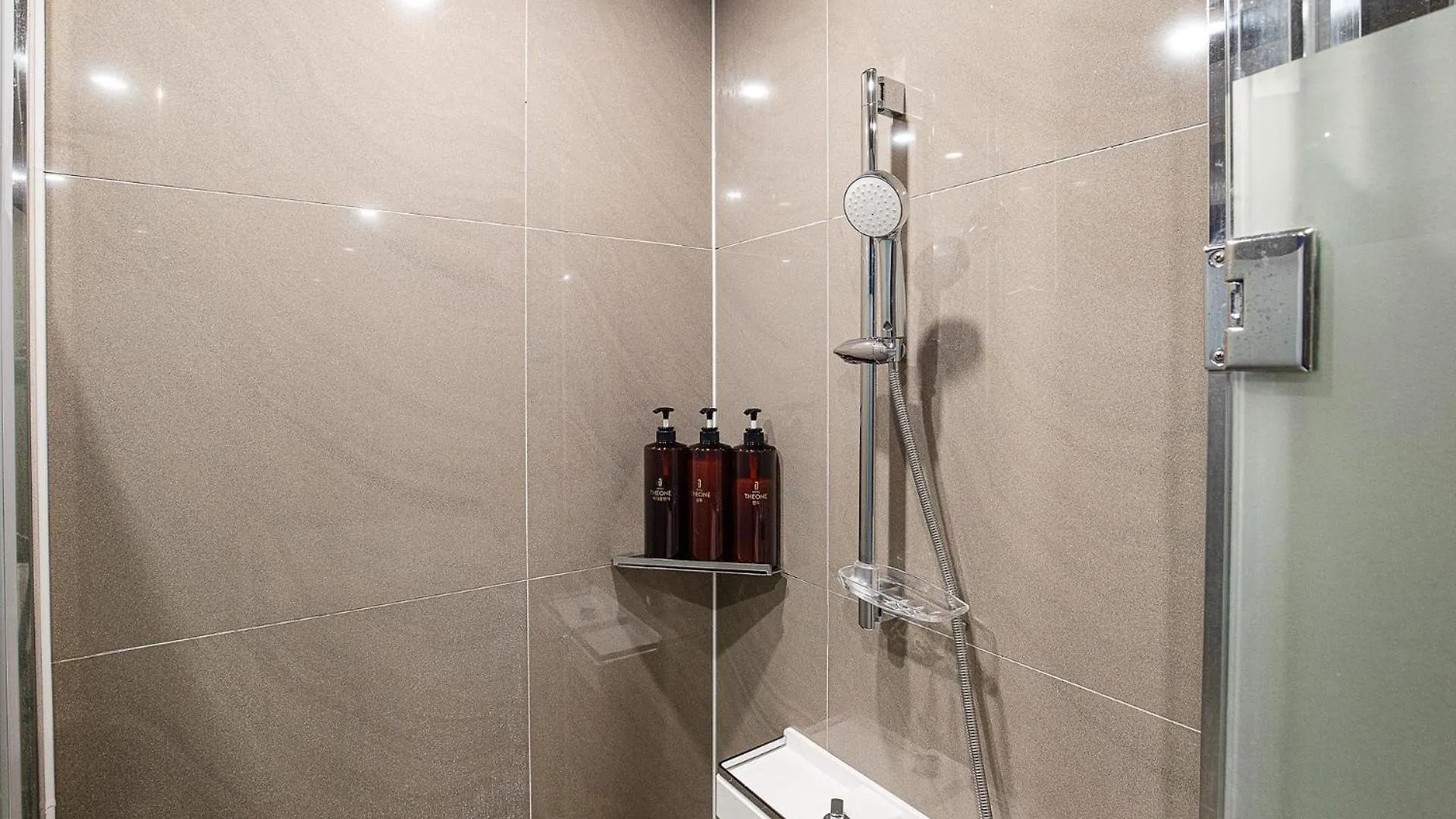 Incheon Airport Hotel The One