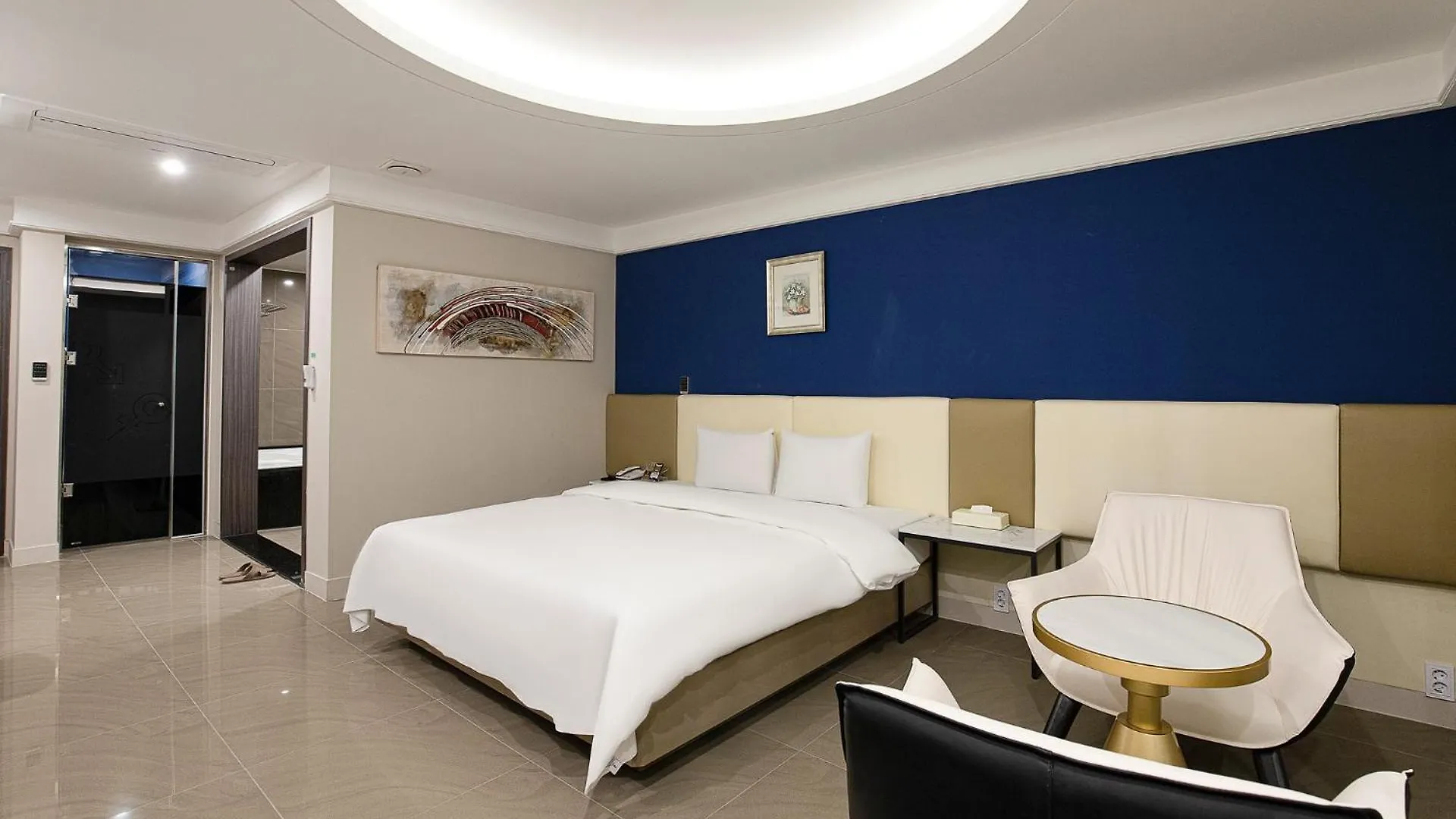 Incheon Airport Hotel The One