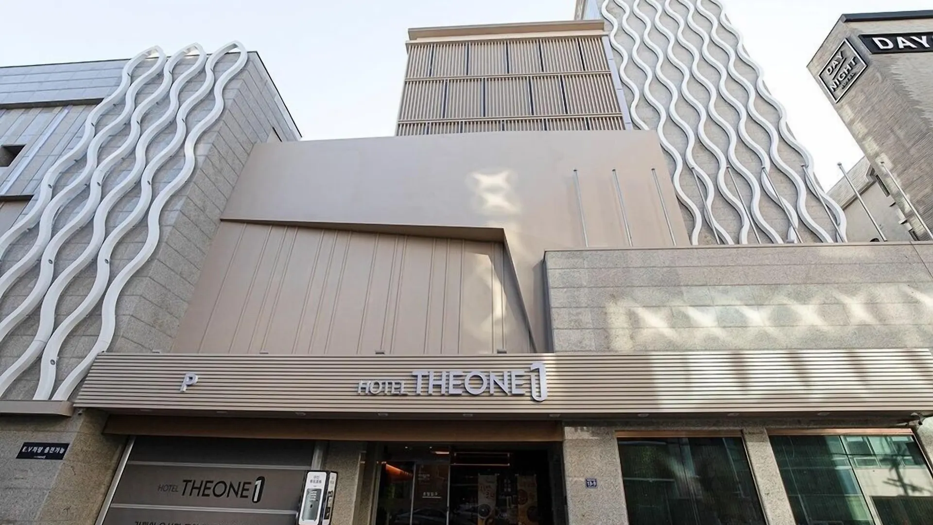 Incheon Airport Hotel The One