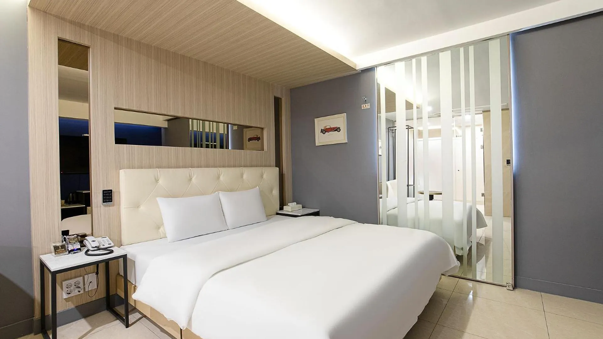 Incheon Airport Hotel The One 3*,  Korsel